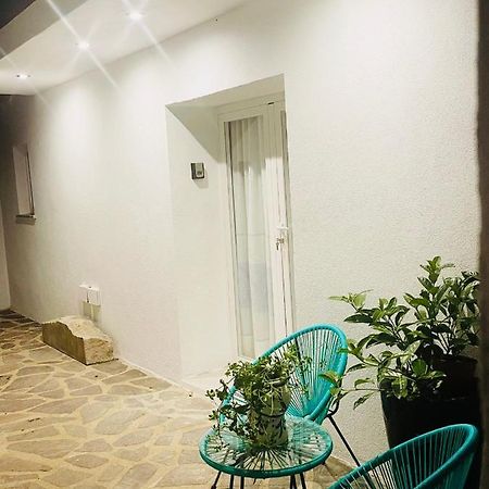 Tierra Guesthouse 올비아 외부 사진